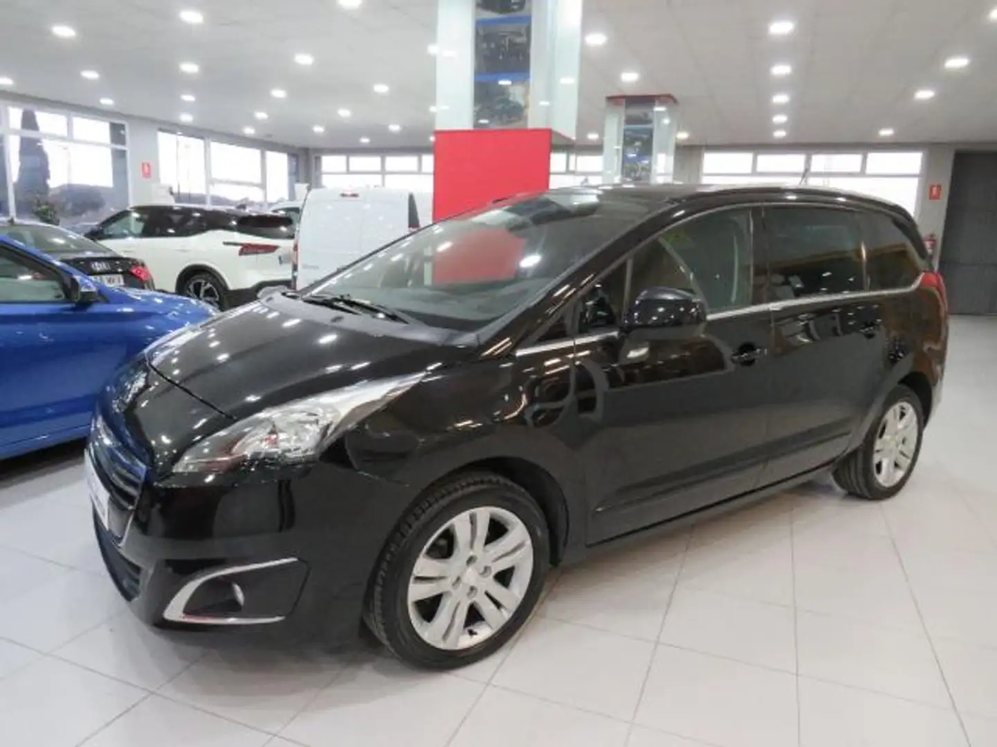 Peugeot 5008 1.6 BlueHDI Allure 7 pl. 120 Noir - 1