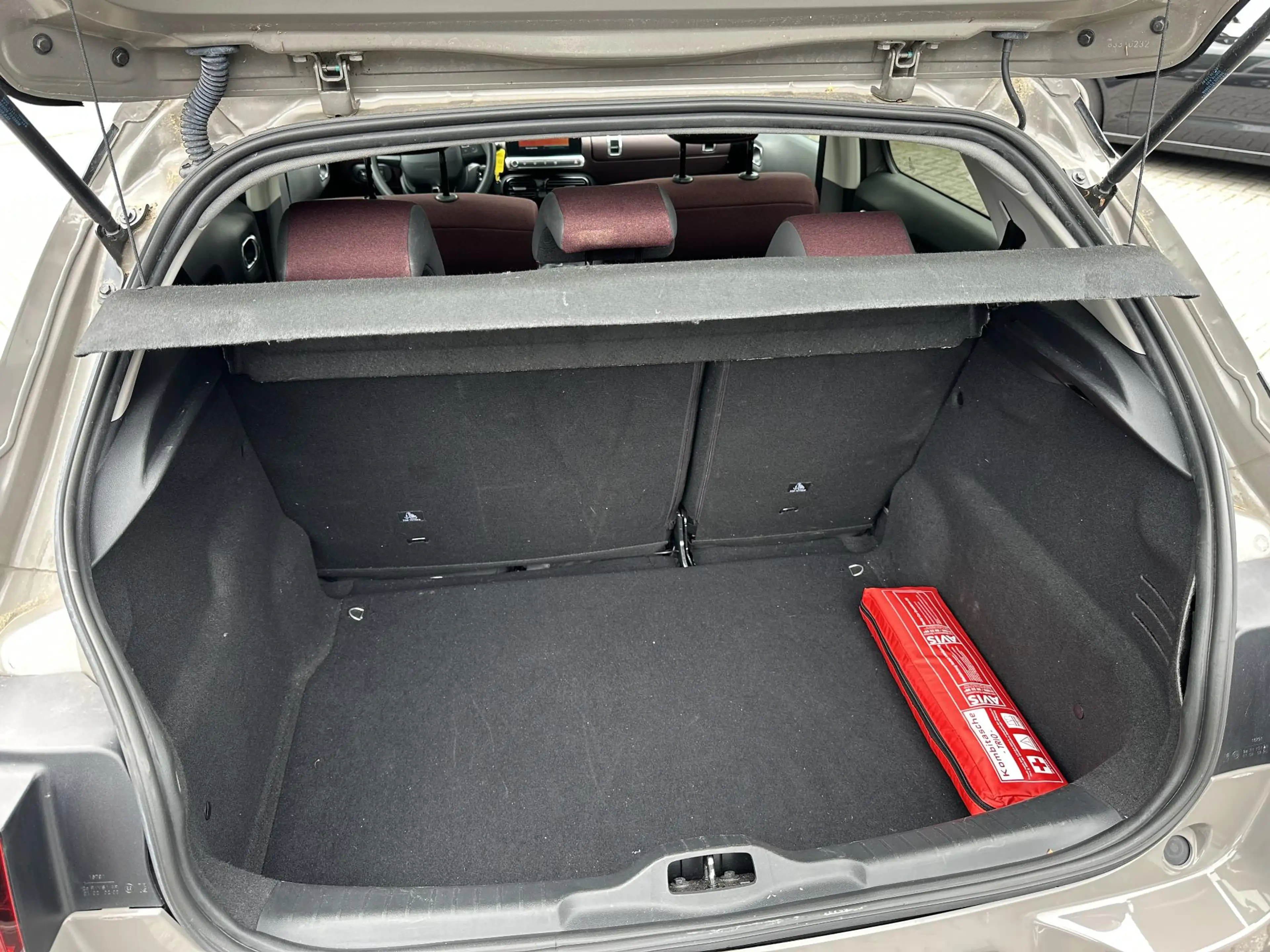 Citroen C4 Cactus 1.2 PureTech 130PK Shine Panorama|Navi|Camera|Rijs — photo 28