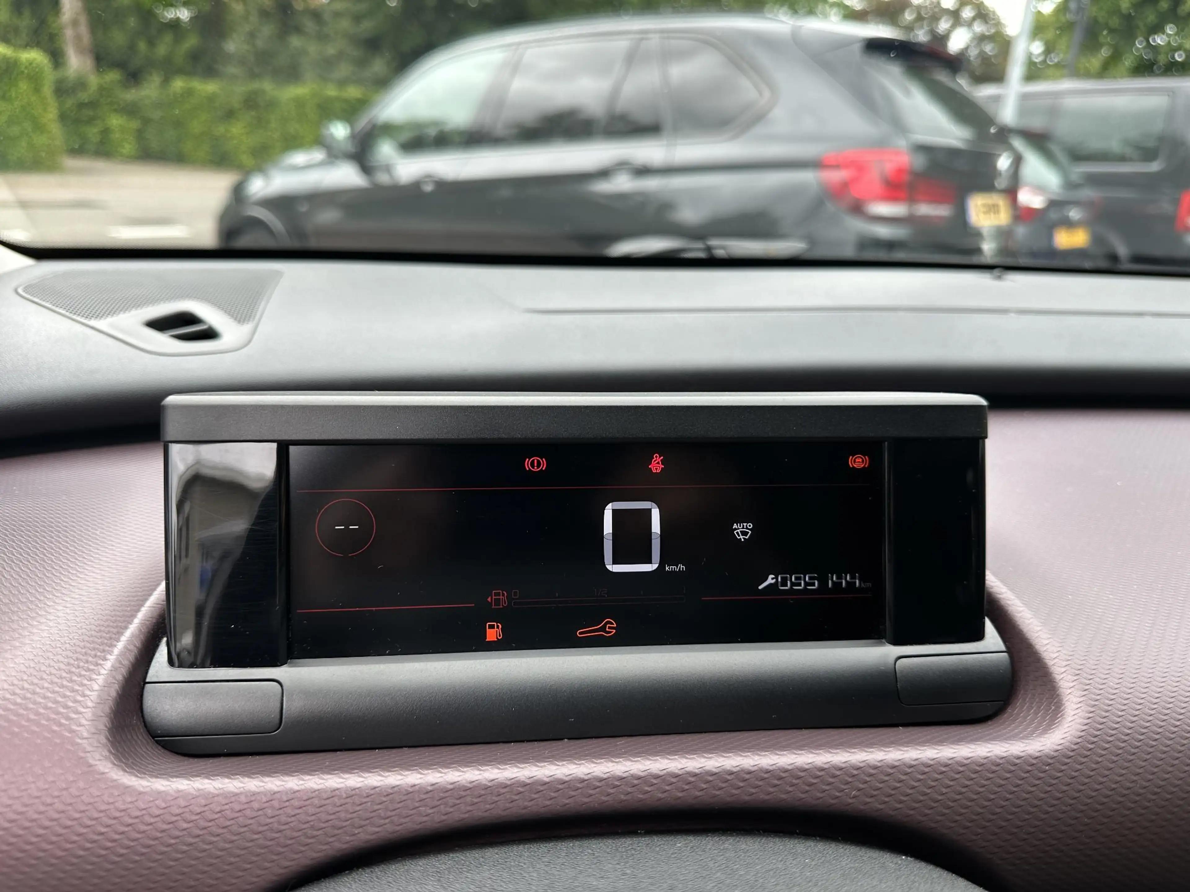 Citroen C4 Cactus 1.2 PureTech 130PK Shine Panorama|Navi|Camera|Rijs — photo 24