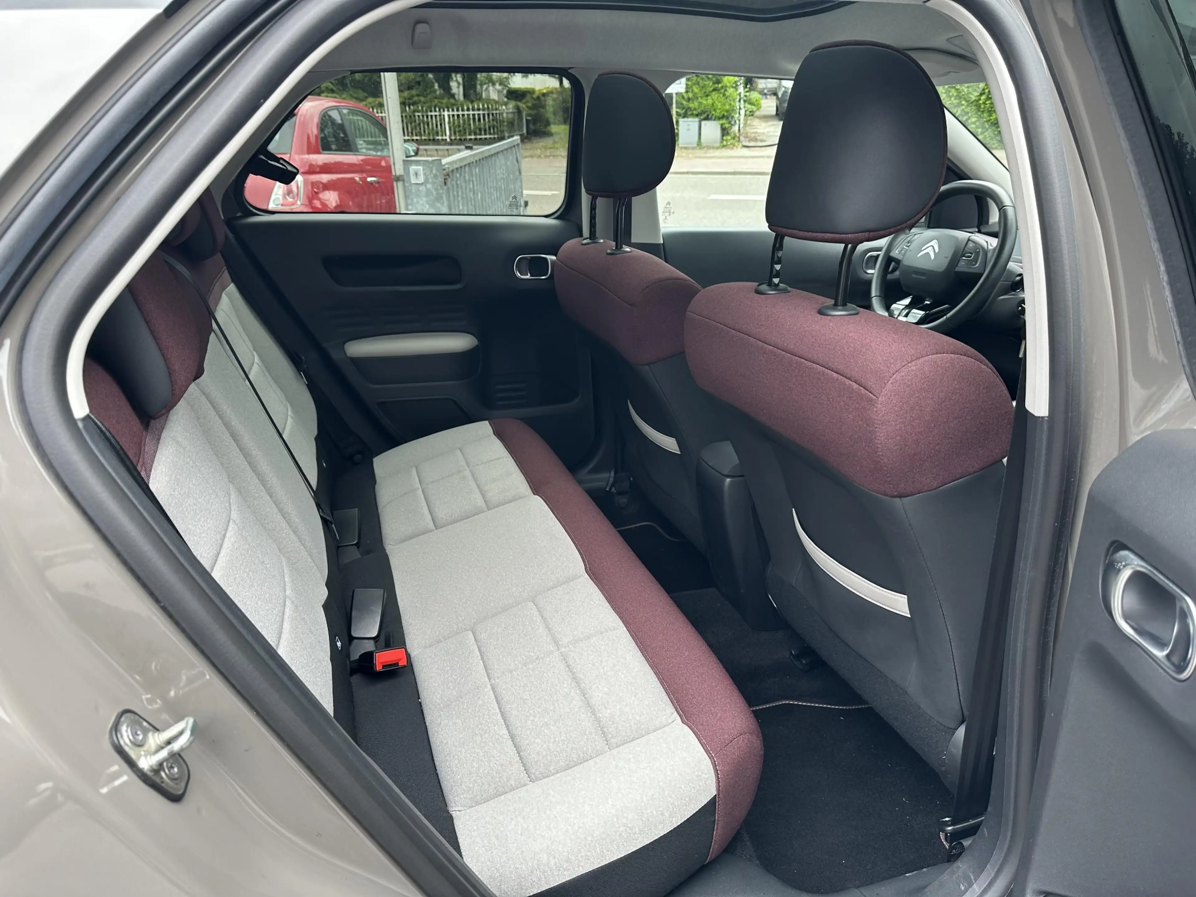 Citroen C4 Cactus 1.2 PureTech 130PK Shine Panorama|Navi|Camera|Rijs — photo 12