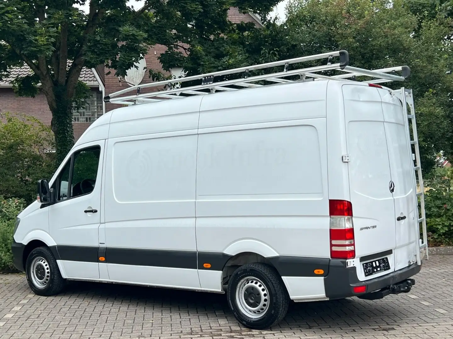 Mercedes-Benz Sprinter 313 BlueEFFICIENCY L2H2 Klima Ahk Euro5 Weiß - 2