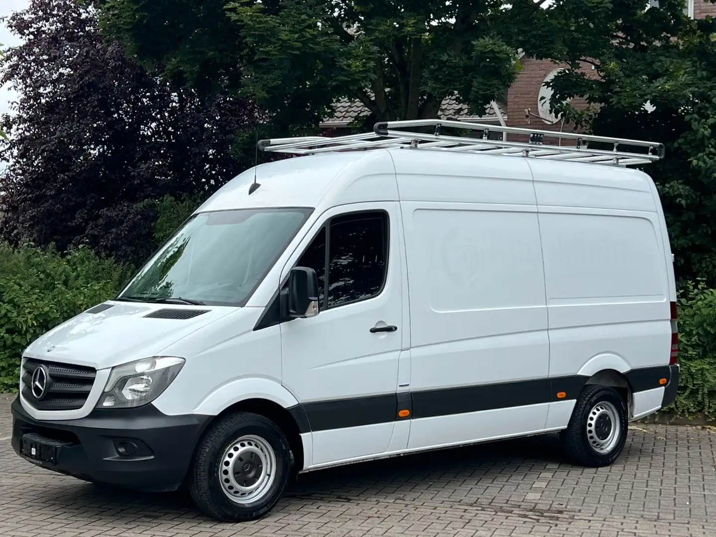 Mercedes-Benz Sprinter 313 BlueEFFICIENCY L2H2 Klima Ahk Euro5 Weiß - 1