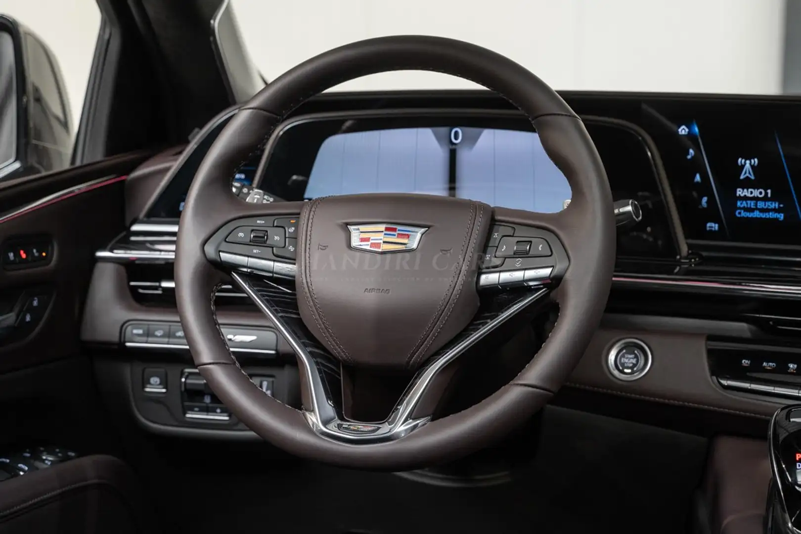 Cadillac Escalade New SUV V-Series € 151500 +6.2L Supercharged V8 Noir - 1
