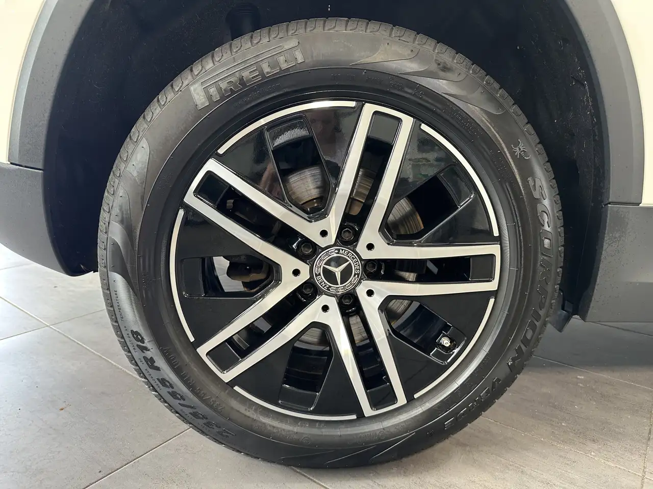 Mercedes-Benz GLA 220 Progressive NAV+KAM+PANO+V-COCK+SHZ+1HD 3