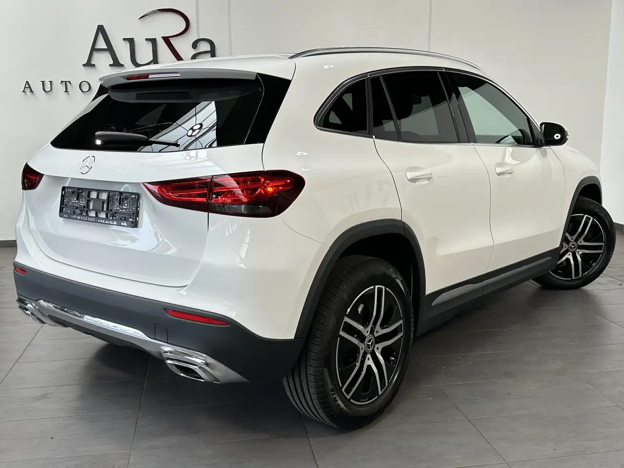 Mercedes-Benz GLA 220 Progressive NAV+KAM+PANO+V-COCK+SHZ+1HD 4