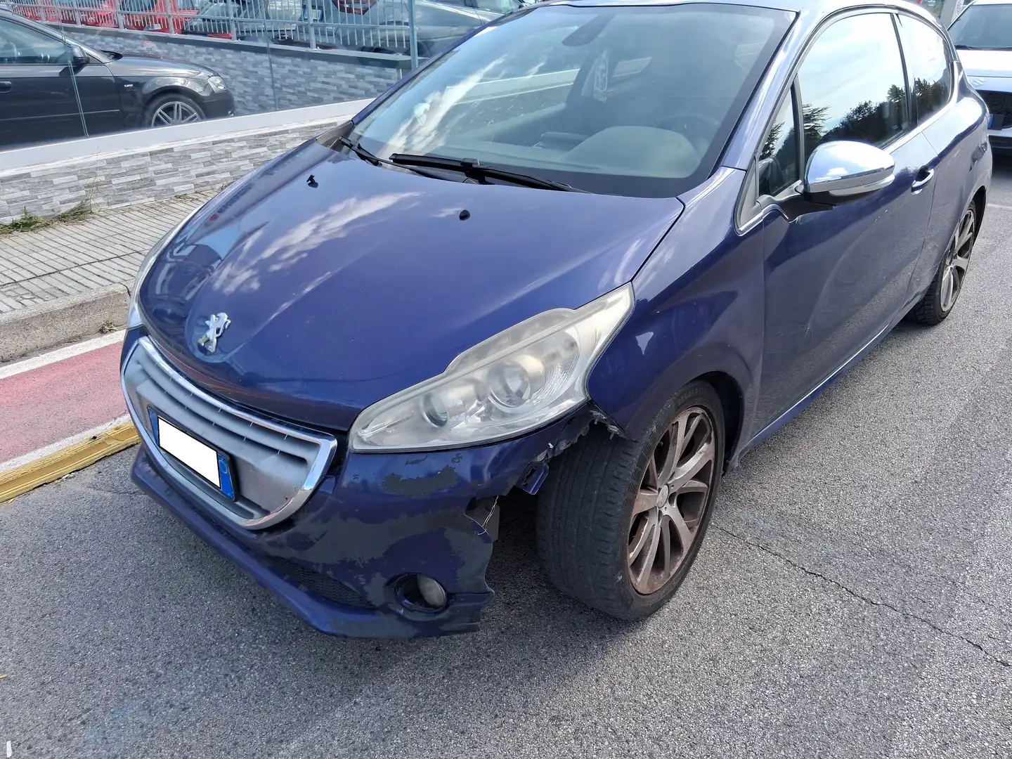 Peugeot 208 3p 1.6 e-hdi 8v Allure s Blu/Azzurro - 2