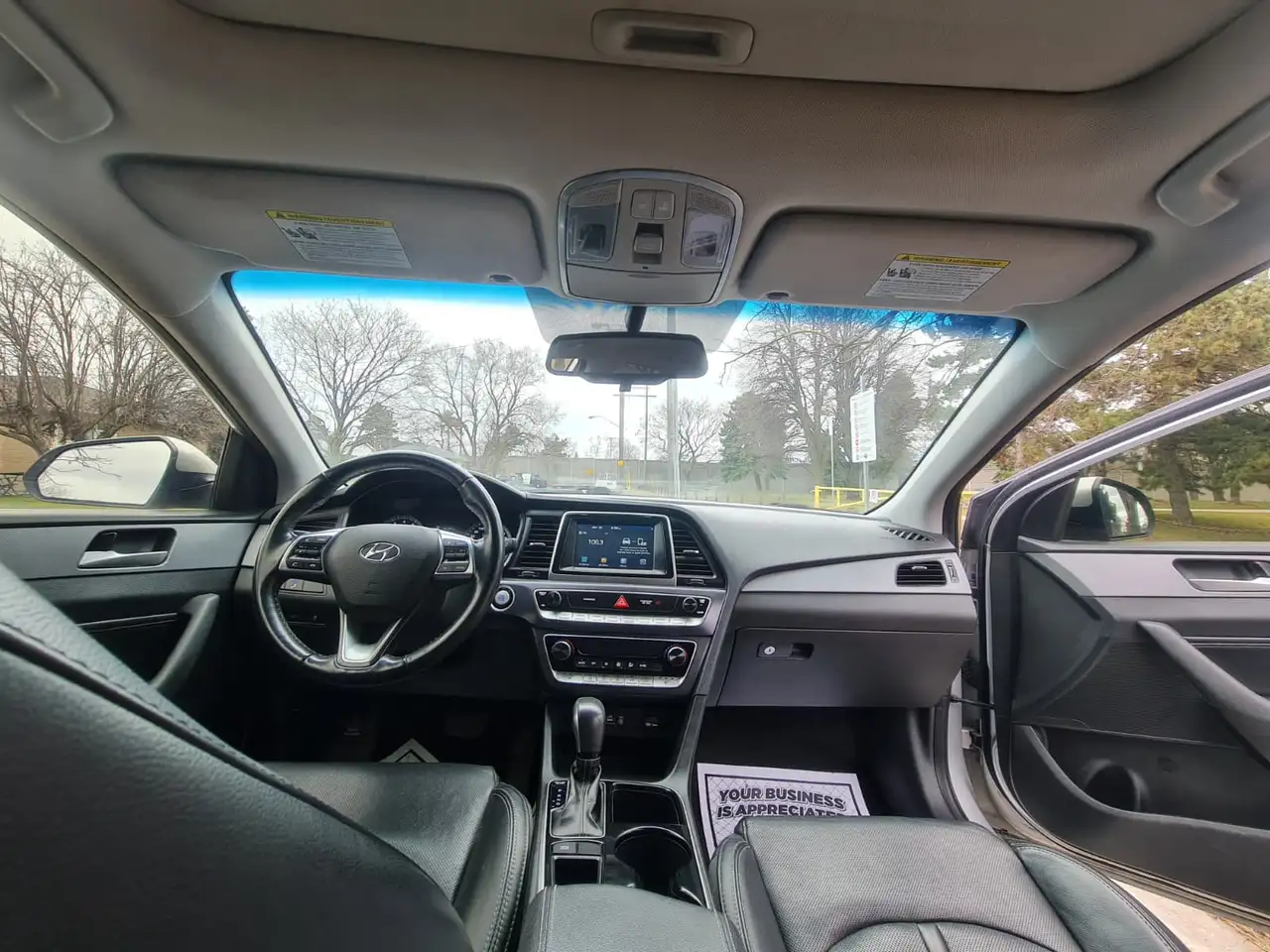 Hyundai SONATA снимка Hyundai SONATA