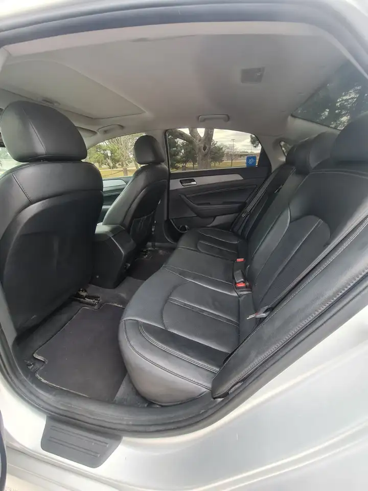 Hyundai SONATA снимка Hyundai SONATA
