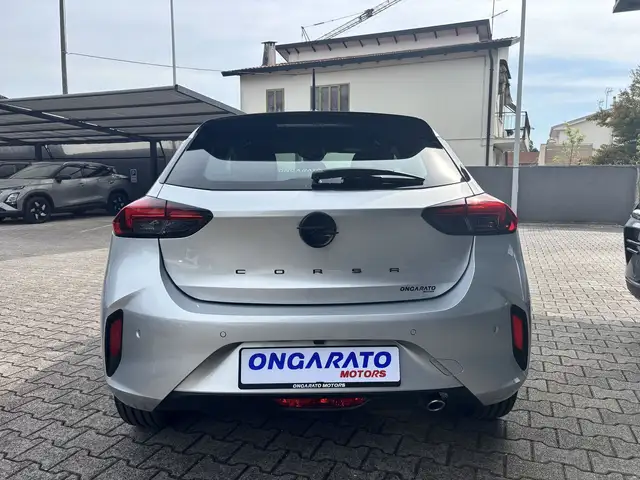 Opel Corsa view 5