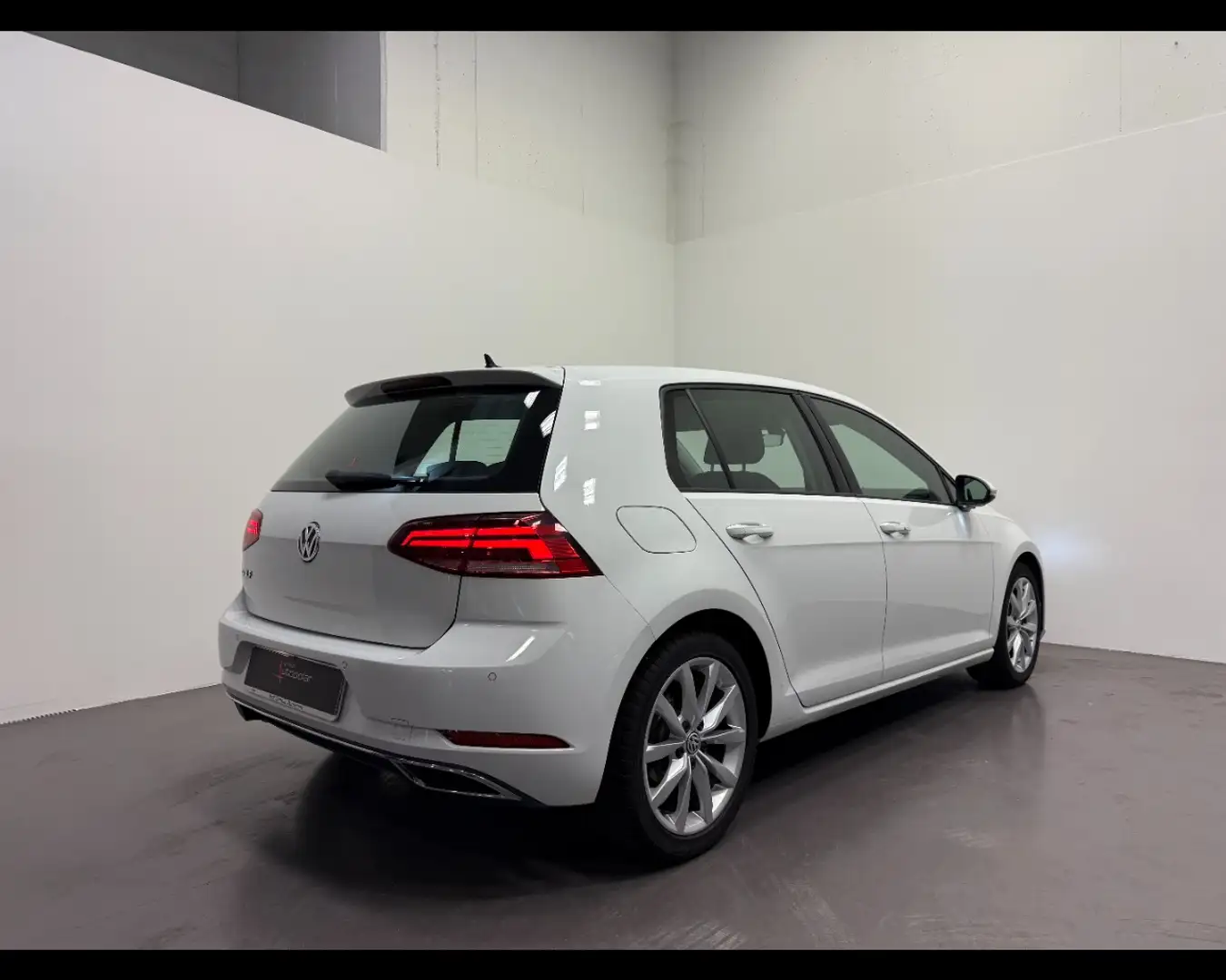 Volkswagen Golf 1.6 TDI HIGHLINE DSG Bianco - 2