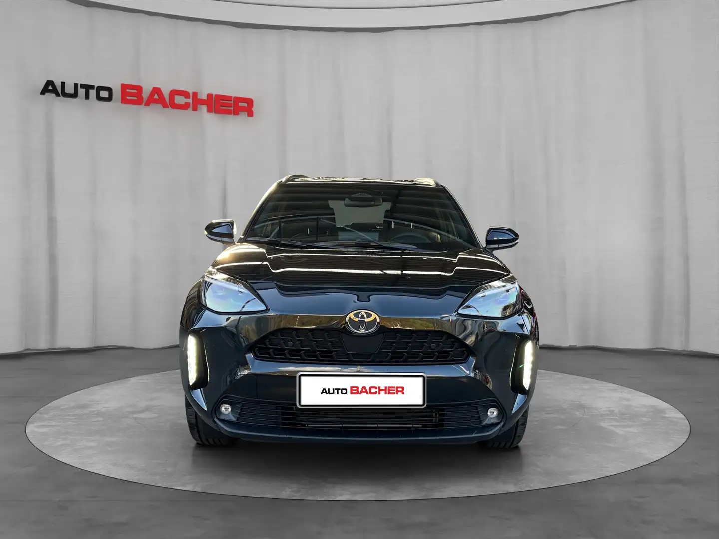 Toyota Yaris Cross 1,5 l 4x4 Hybrid Active Drive Noir - 2