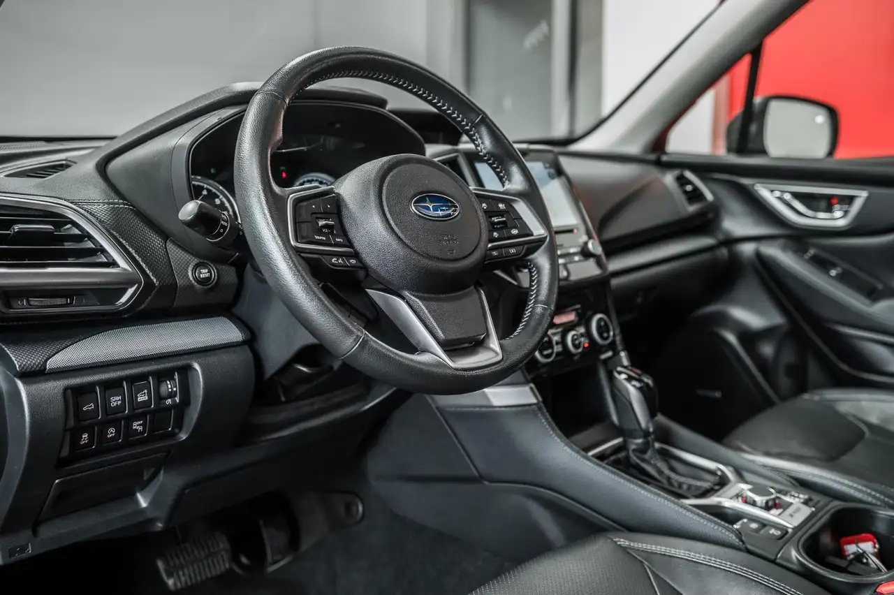 Subaru Forester снимка Subaru Forester