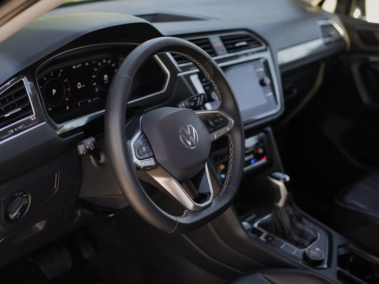 Volkswagen Tiguan снимка Volkswagen Tiguan
