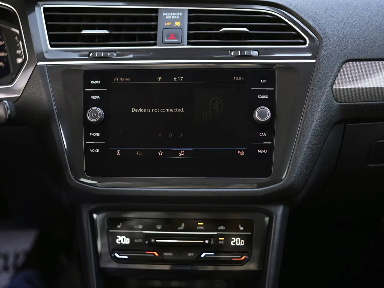 Volkswagen Tiguan снимка Volkswagen Tiguan