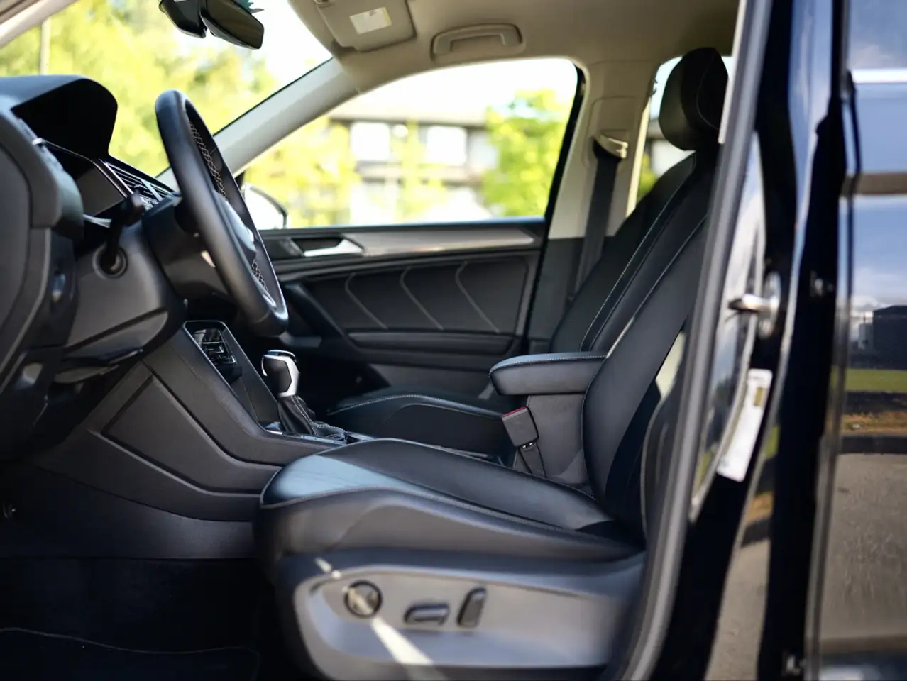 Volkswagen Tiguan снимка Volkswagen Tiguan