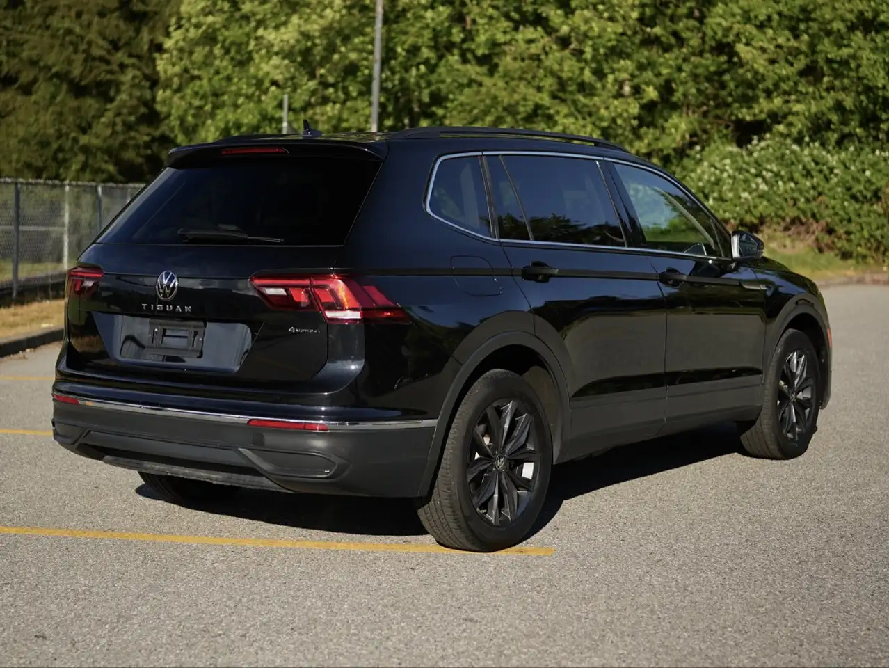 Volkswagen Tiguan снимка Volkswagen Tiguan