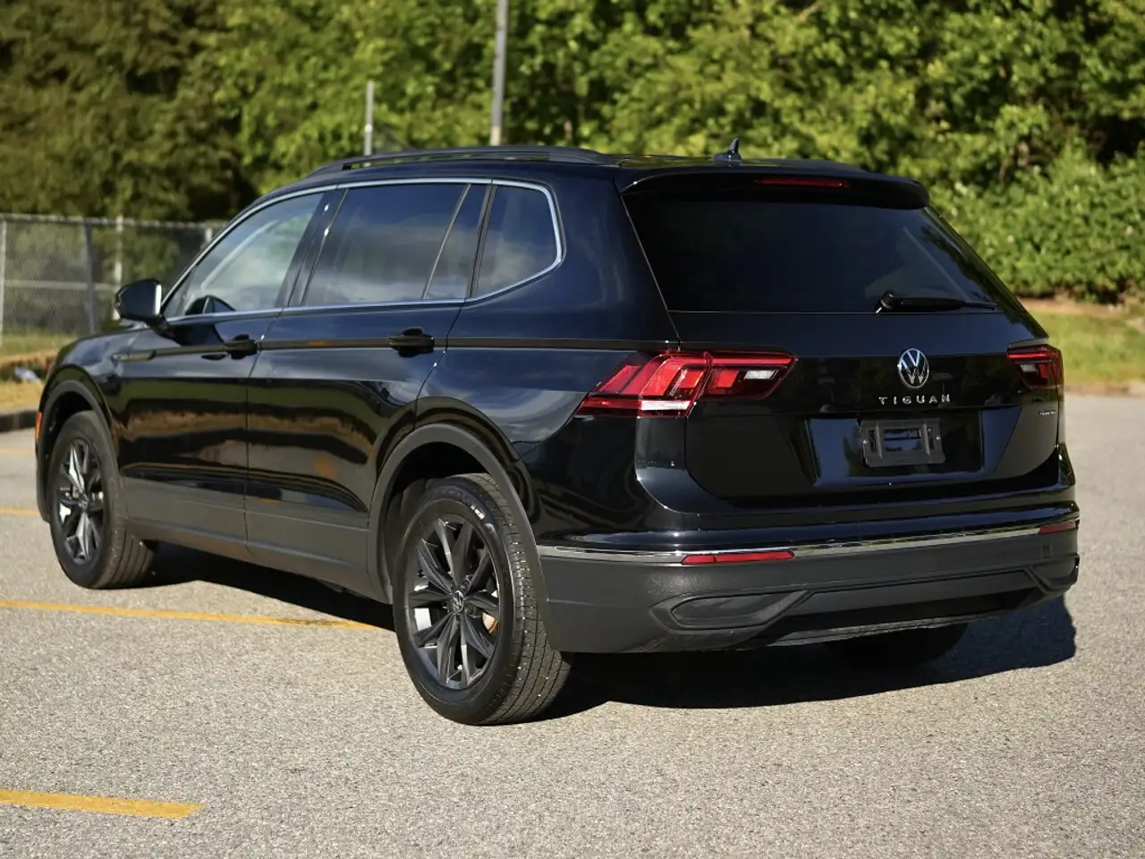 Volkswagen Tiguan снимка Volkswagen Tiguan