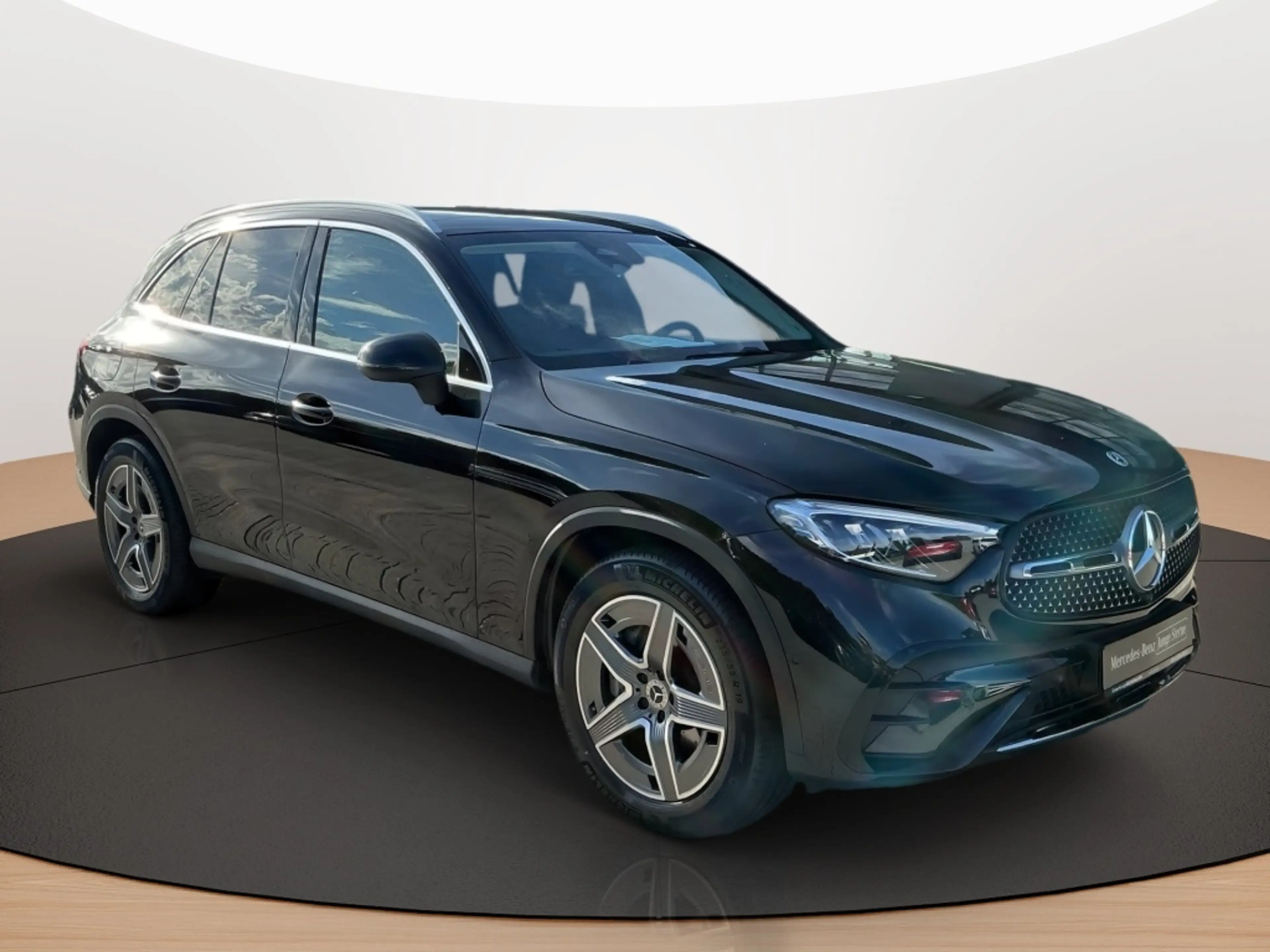 Mercedes-Benz GLC 300 4M AMG MEMO AHK KAMERA PANO SPUR PDC SHD — photo 5