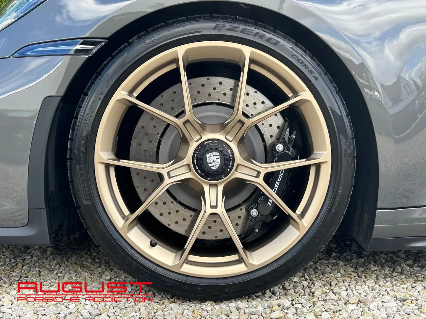 Porsche 992 992 GT3 Touring 2024 Grijs - 2