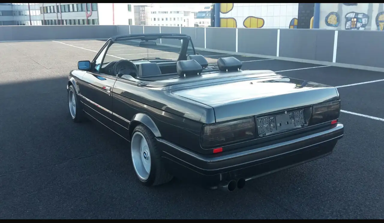 BMW 318i, foto 3