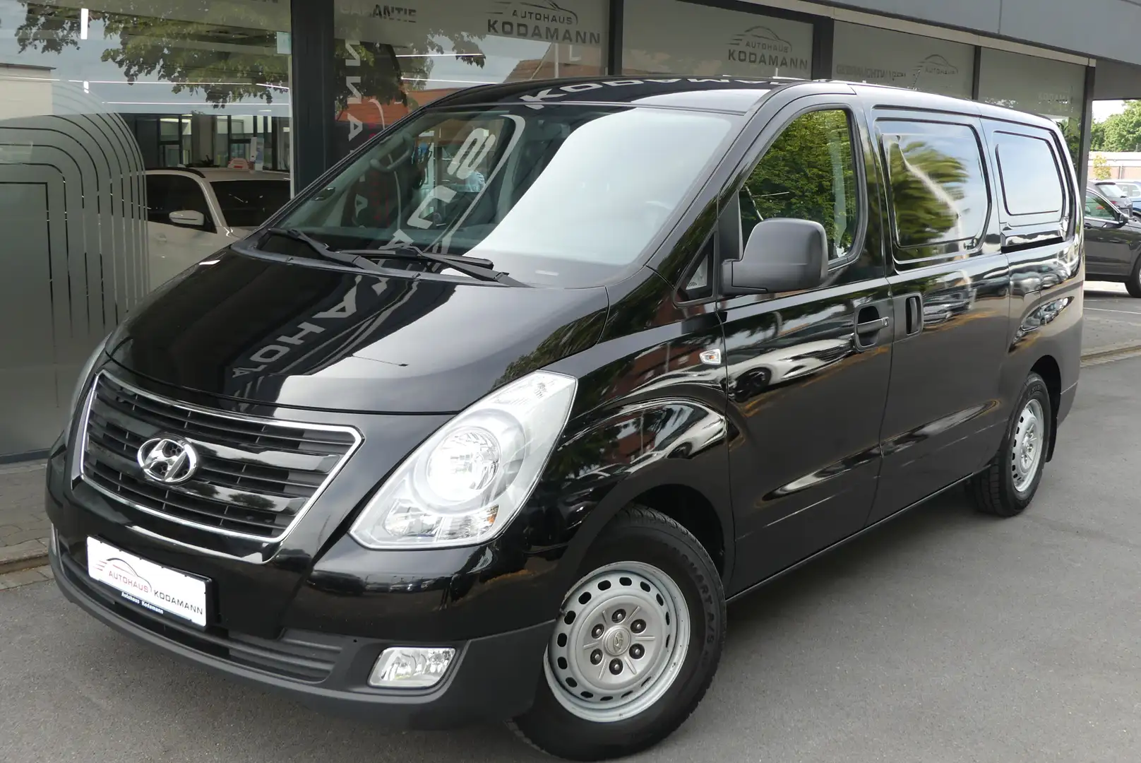 Hyundai H-1 Kasten *Allwetter*Bluetooth*DAB*Kamera*AHK Schwarz - 2