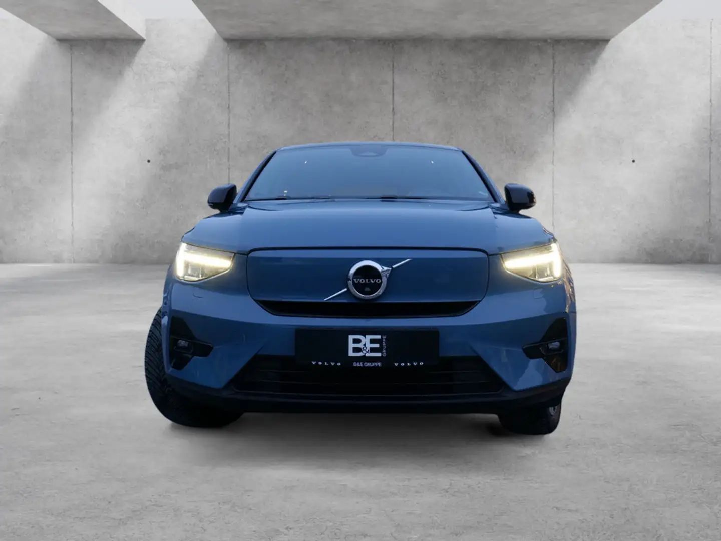 Volvo C40 Ultimate Recharge Pure Electric 2WD AHK Blau - 2