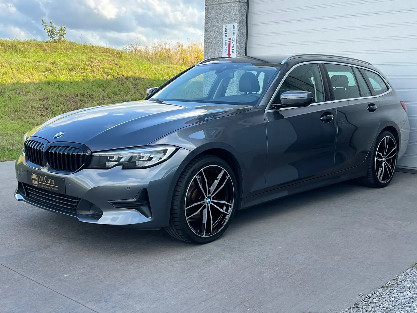 BMW 316 Touring 316dA MHEV Gris - 1