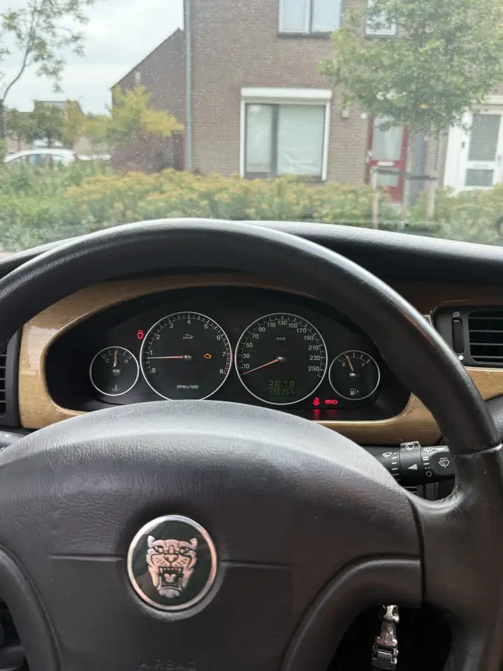 Jaguar X-Type, foto 7
