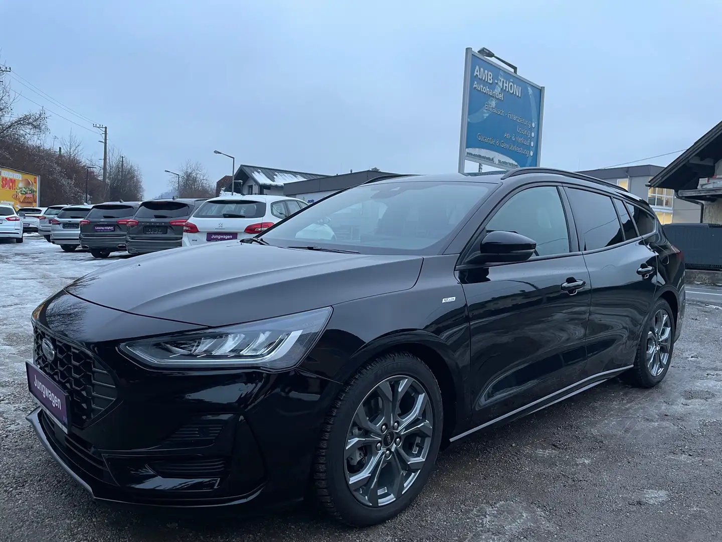 Ford Focus ST-Line *Neues Modell*, LED, Navi, Winterpaket,* Schwarz - 1