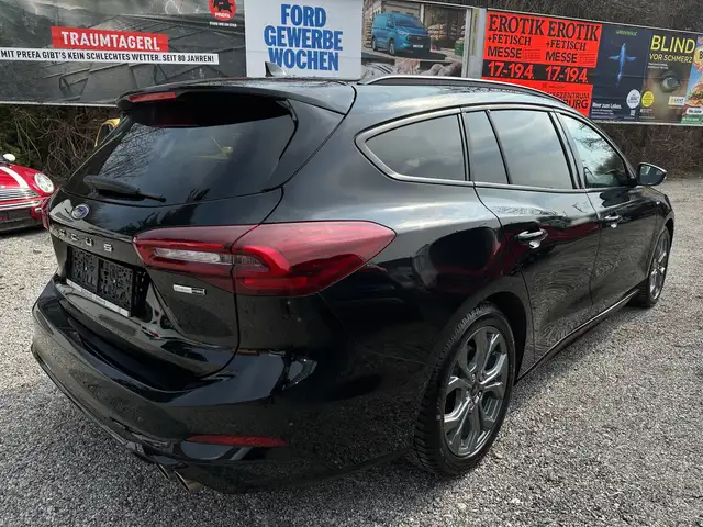 Ford Focus view 5