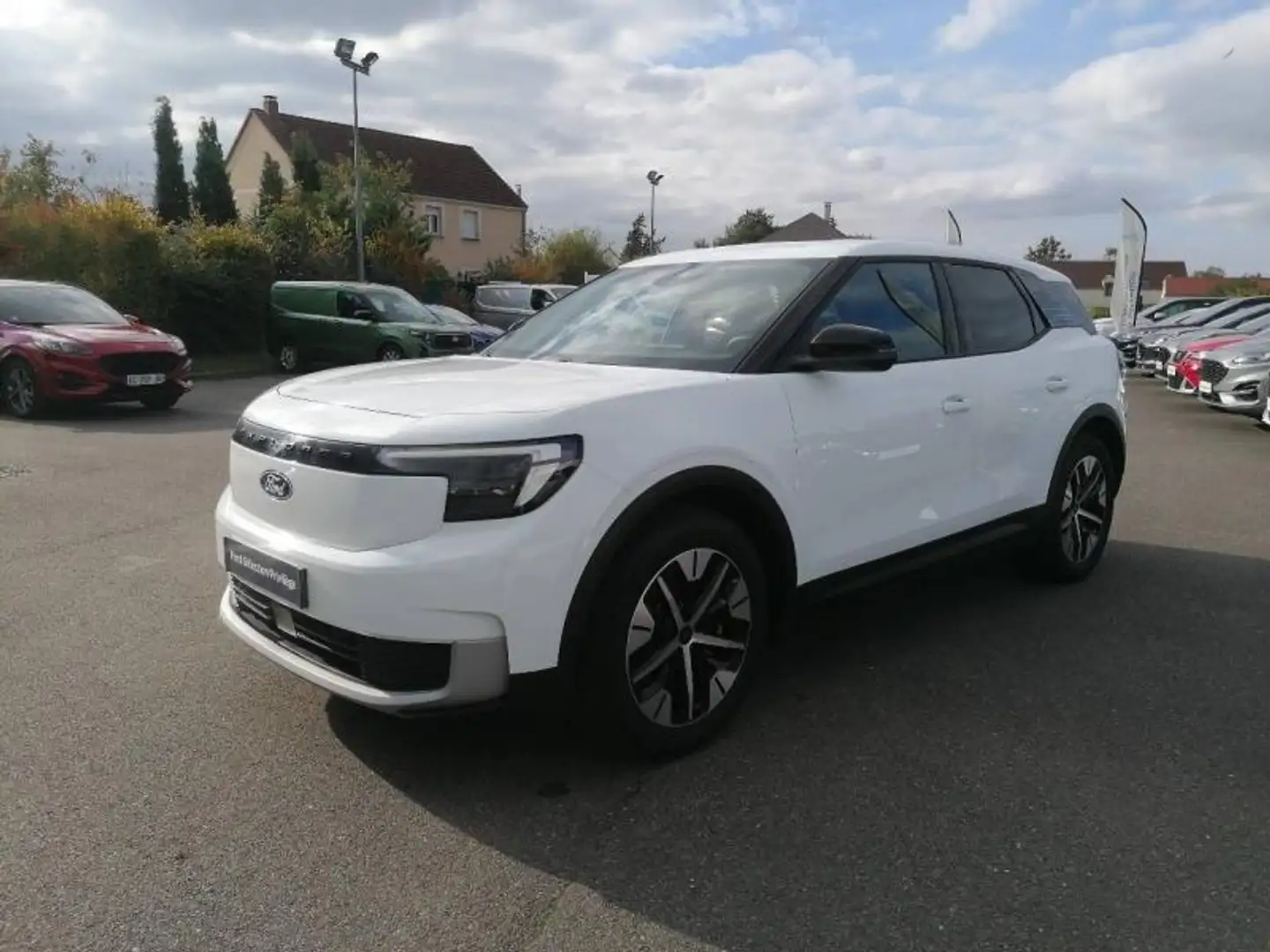 Ford Explorer SUV BEV RWD Extended Range 77 kWh 286 ch Explorer Blanc - 1