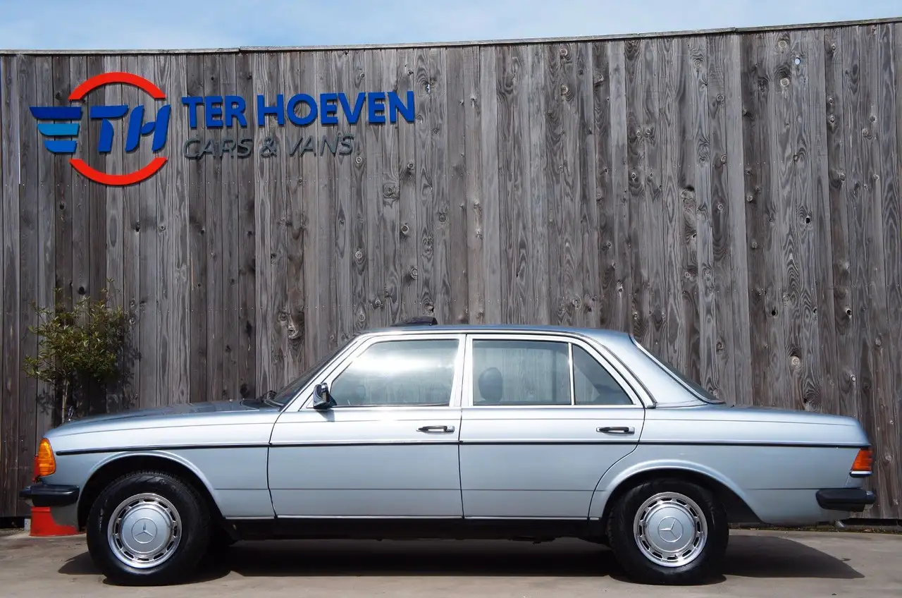 Mercedes-Benz 300 D W123 H-Zulassung Schiebedach AHK, foto 1