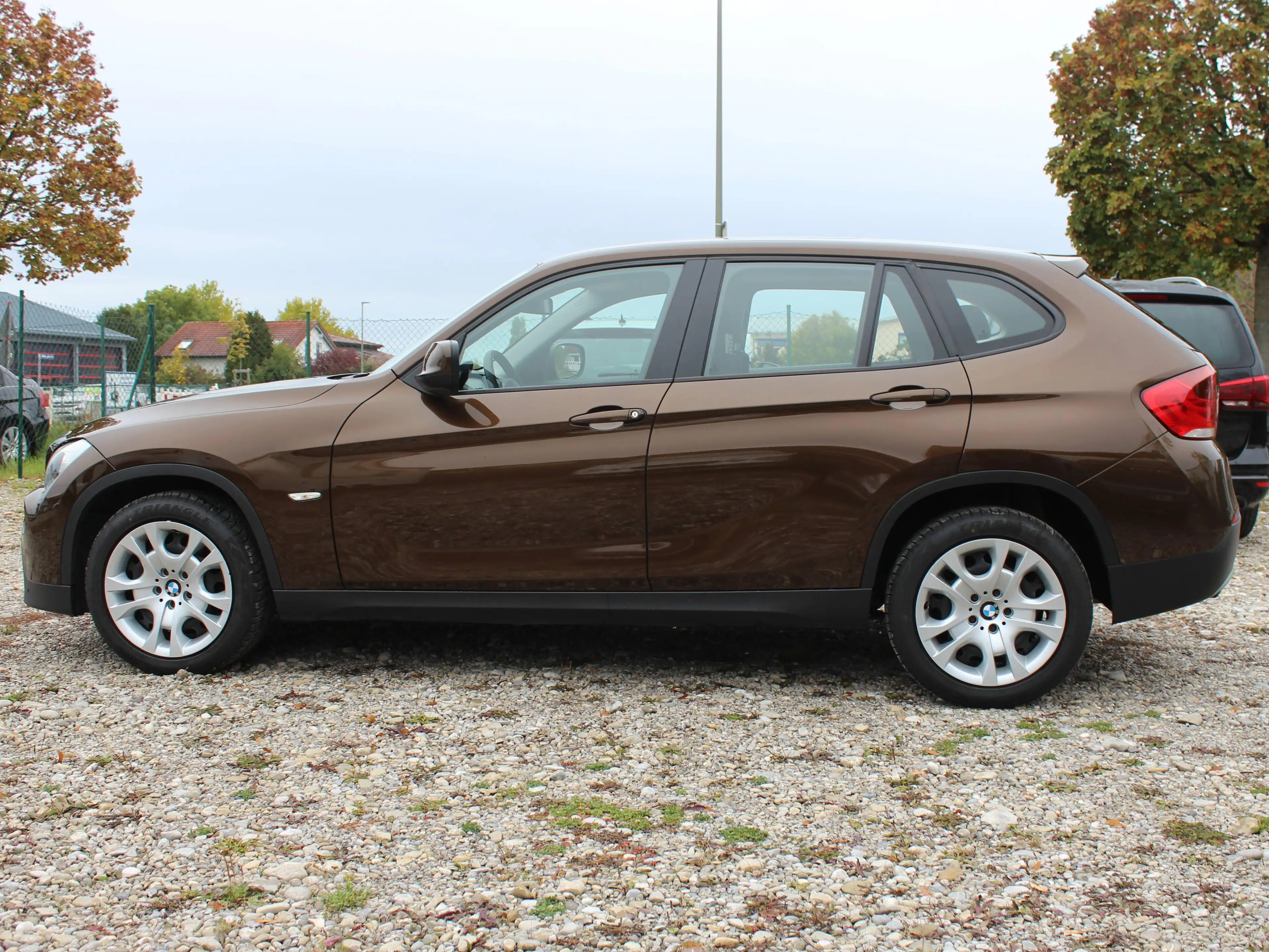 BMW X1 sDrive 18 i * Automatik * Panoramadach * — photo 7