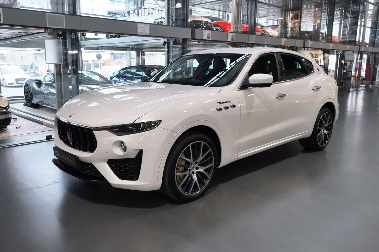 Maserati Levante 2022