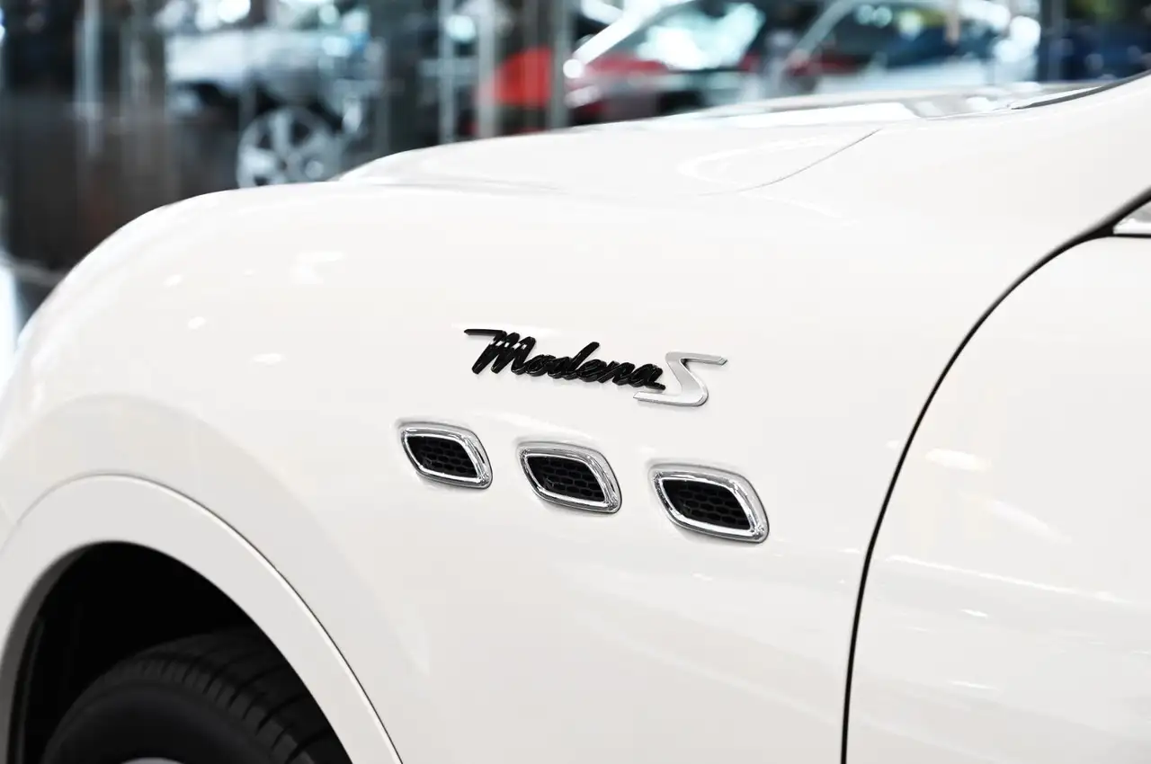 Maserati Levante 2022 — фото 10