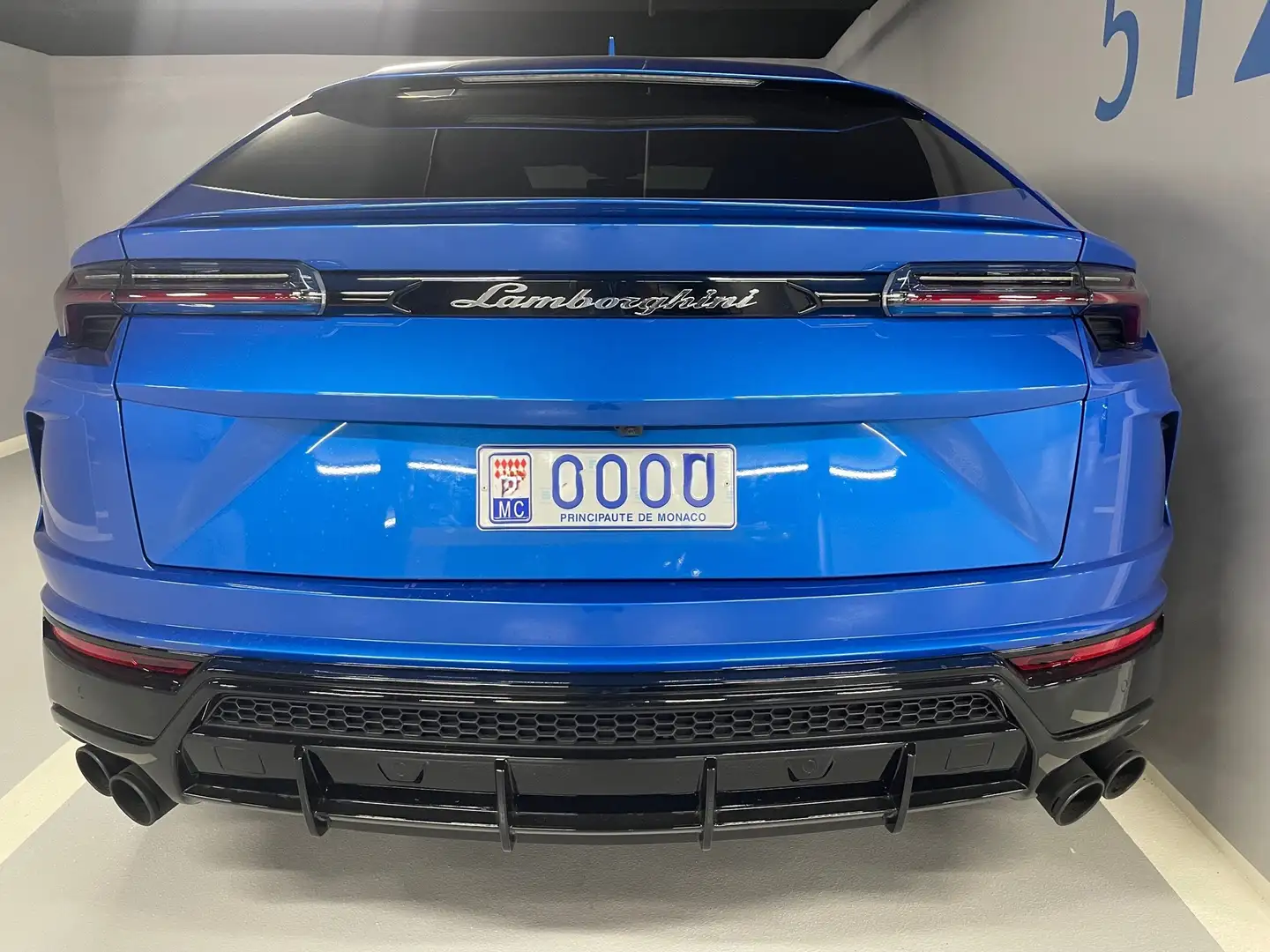 Lamborghini Urus Urus 4.0 V8 650 ch BVA8 Pearl Capsule Bleu - 2
