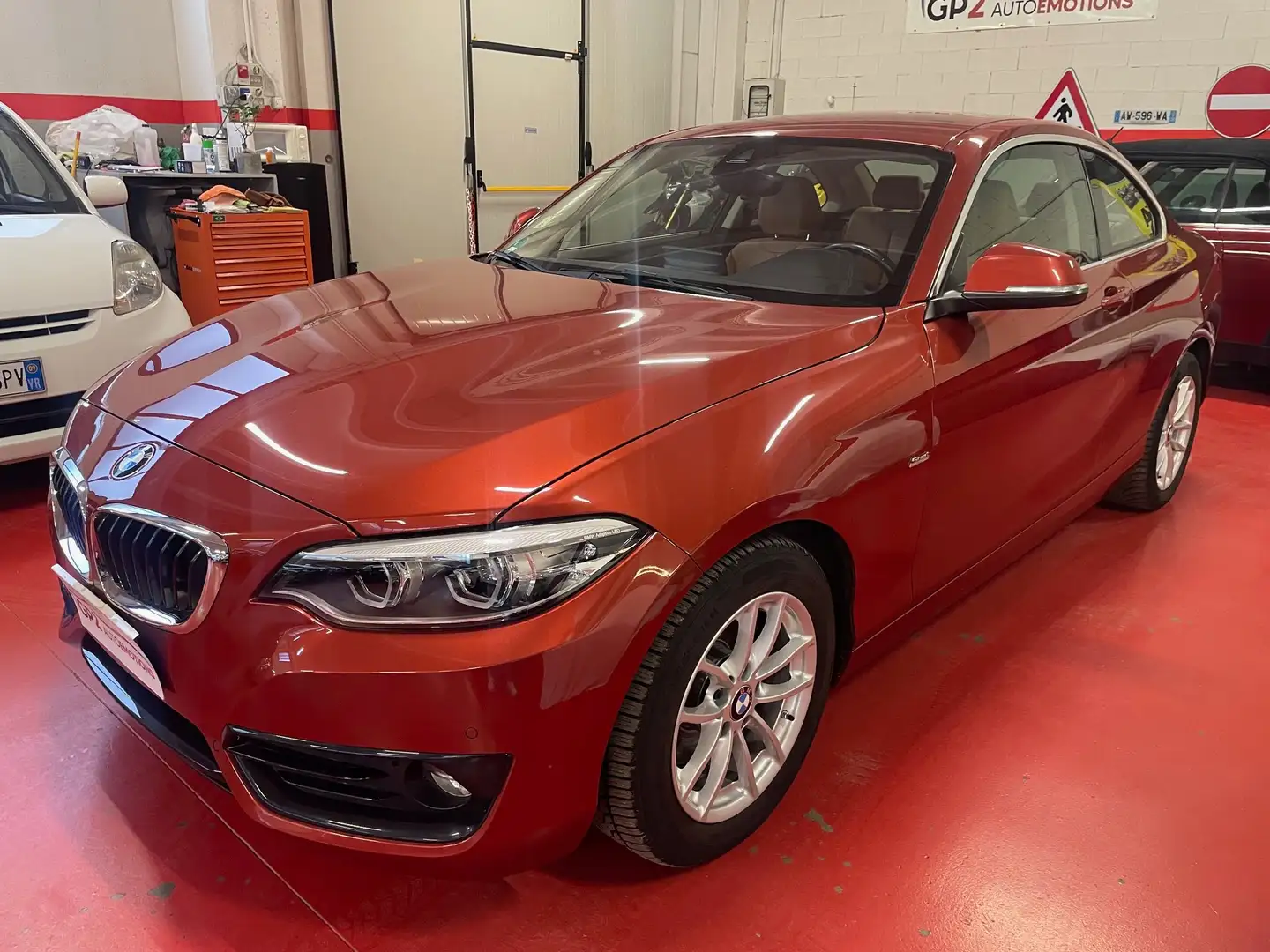 BMW 225 225d SPORT LINE Narancs - 1