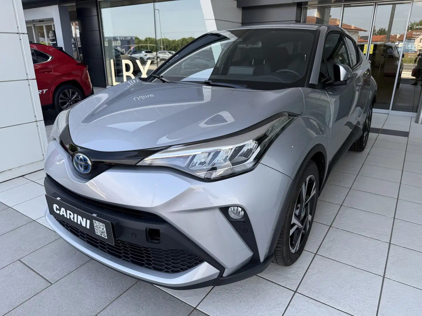 Toyota C-HR 2.0h more business e-cvt - 1