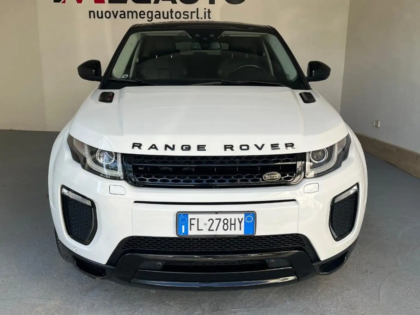 Land Rover Range Rover Evoque 2.0  SE Dynamic Szürke - 2
