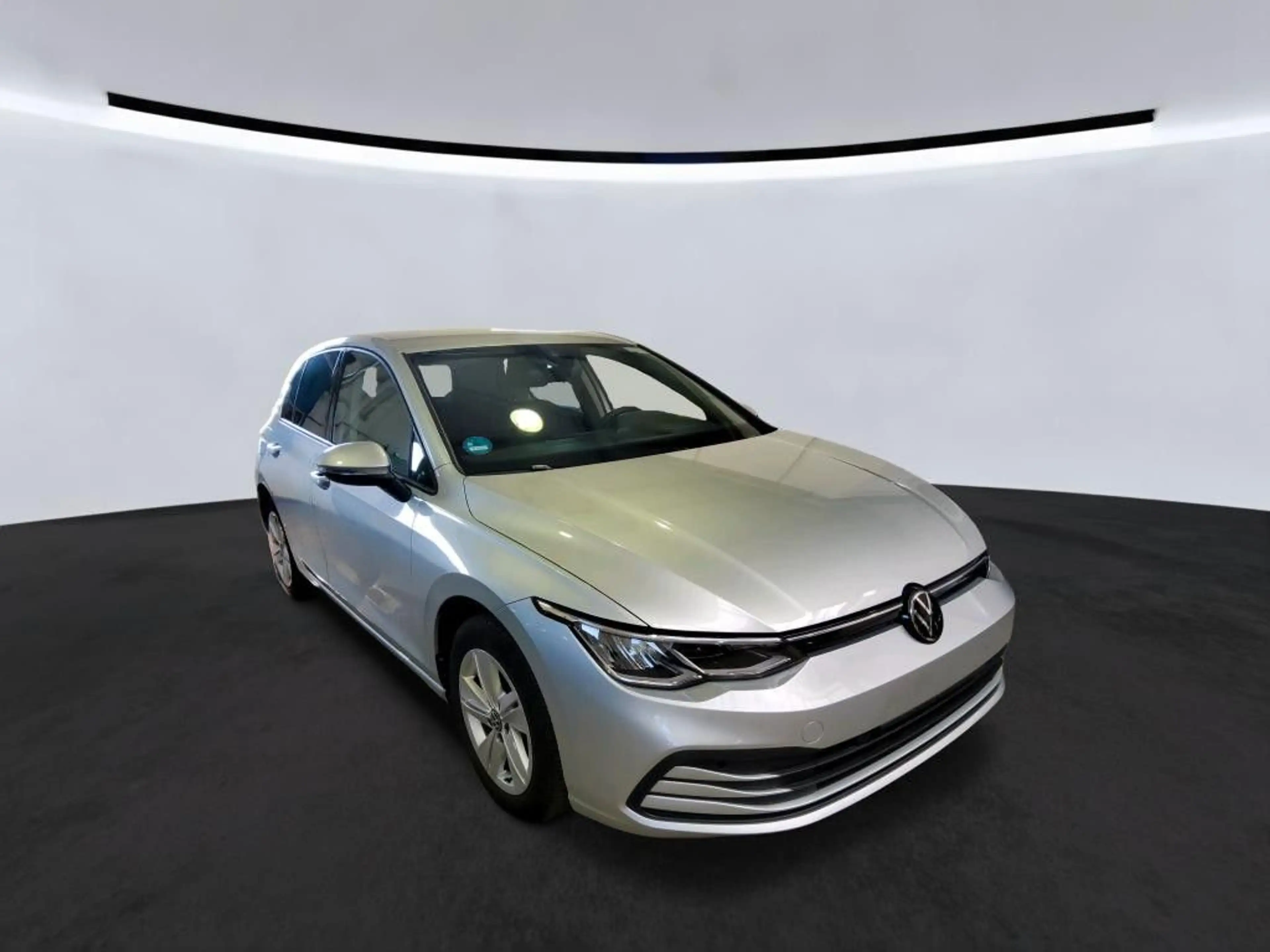 Volkswagen Golf VIII Lim. Life2.0TDI DSG LED Navi SHZ Kamea — photo 2