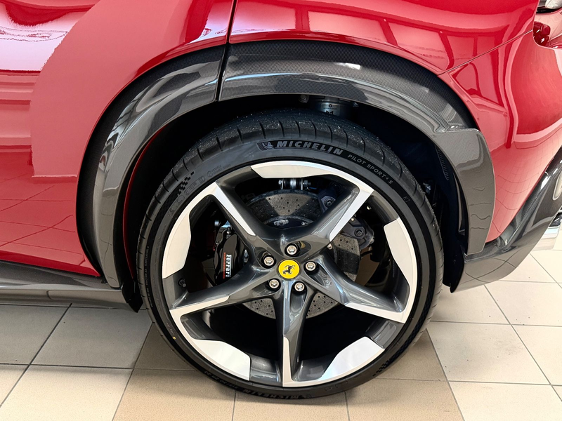 Ferrari Purosangue PUROSANGUE V12 RED EXT CREMA INT CARBON FULLOPT! — photo 13