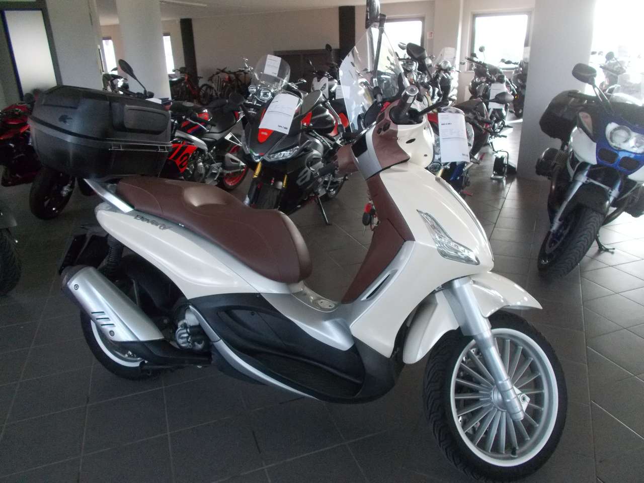 Piaggio Beverly 300 ie