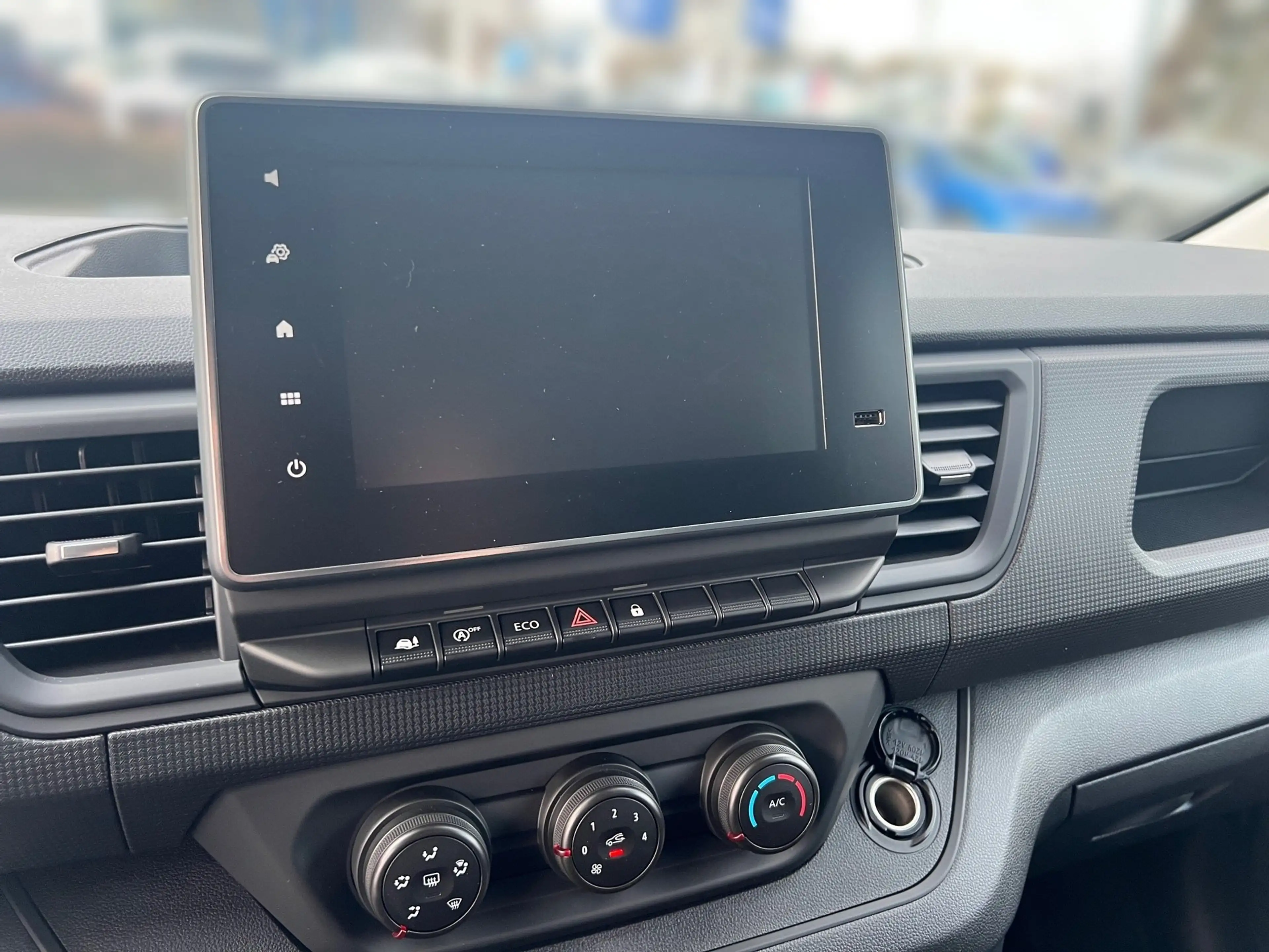 Nissan Primastar Kasten L1H1 3.0t N-Connecta — photo 13