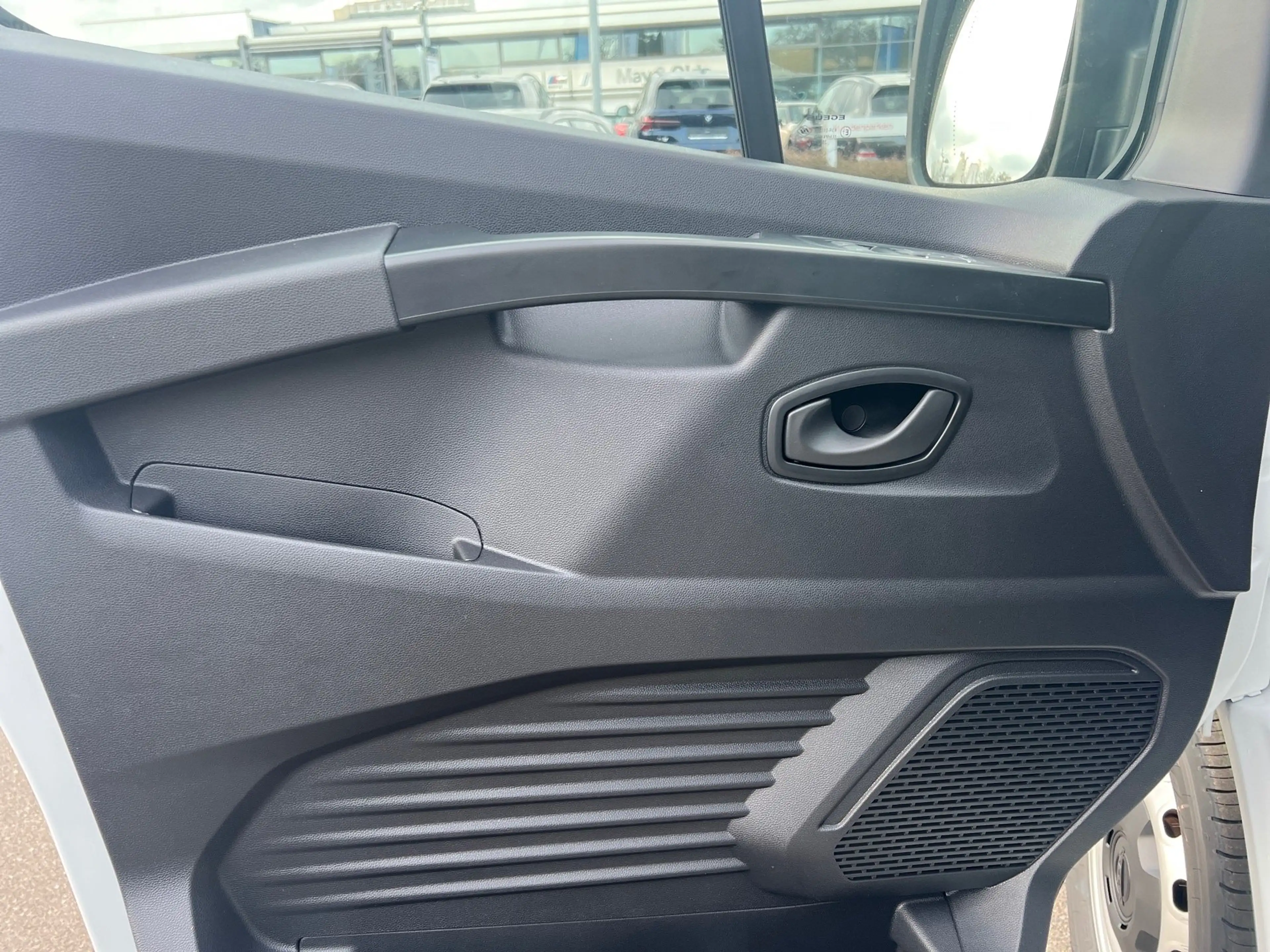 Nissan Primastar Kasten L1H1 3.0t N-Connecta — photo 14