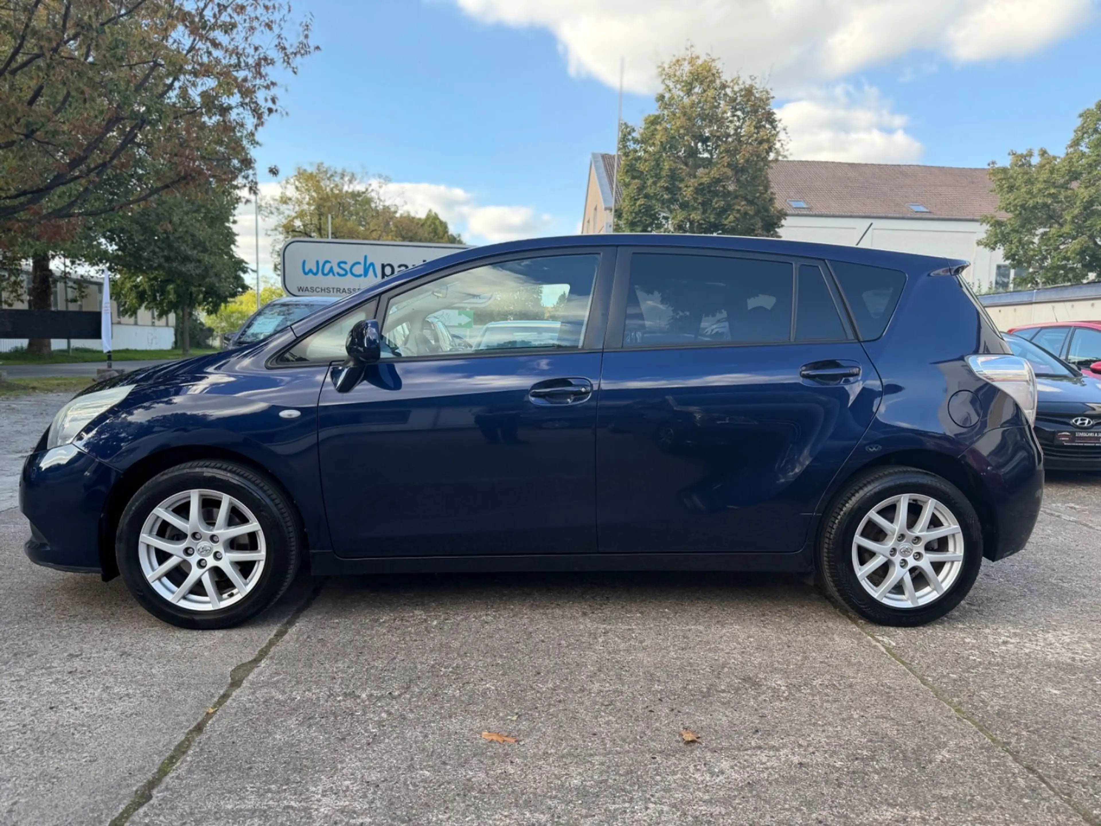Toyota Verso Travel*NAVI*KAMERA*TEMPOMAT*PDC*ALU* — photo 4