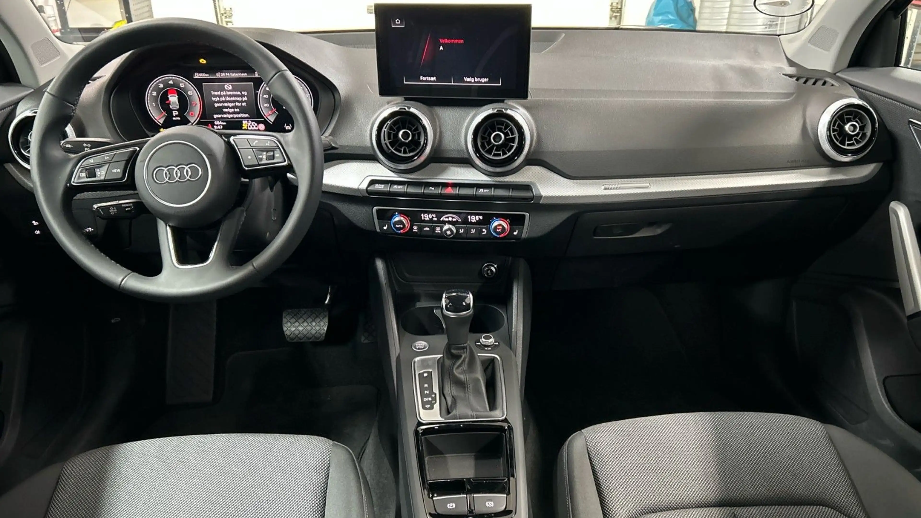Audi Q2 35 TFSI MATRIX*SHZ*KAMERA S line — photo 3