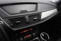 BMW X1 sDrive18i Executive / ST. VWM. / CLIMA / LM VELGEN Negro - thumbnail 11