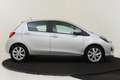 Toyota Yaris 1.5 HYBRID DYNAMIC -CRUISE|KEYLESS|16"|ECC|CAMERA Grijs - thumbnail 13
