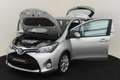Toyota Yaris 1.5 HYBRID DYNAMIC -CRUISE|KEYLESS|16"|ECC|CAMERA Grijs - thumbnail 17