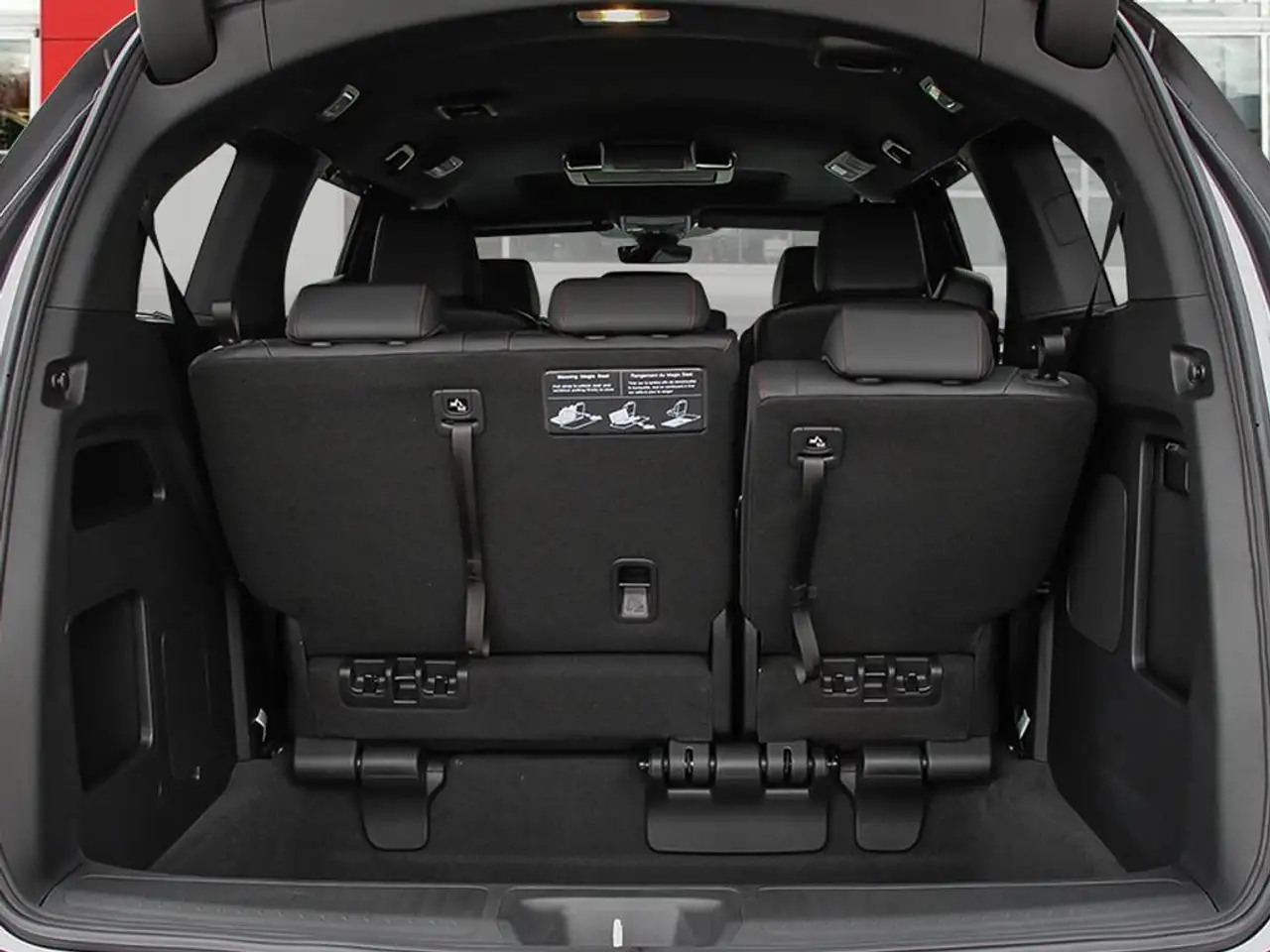 Honda Odyssey снимка Honda Odyssey